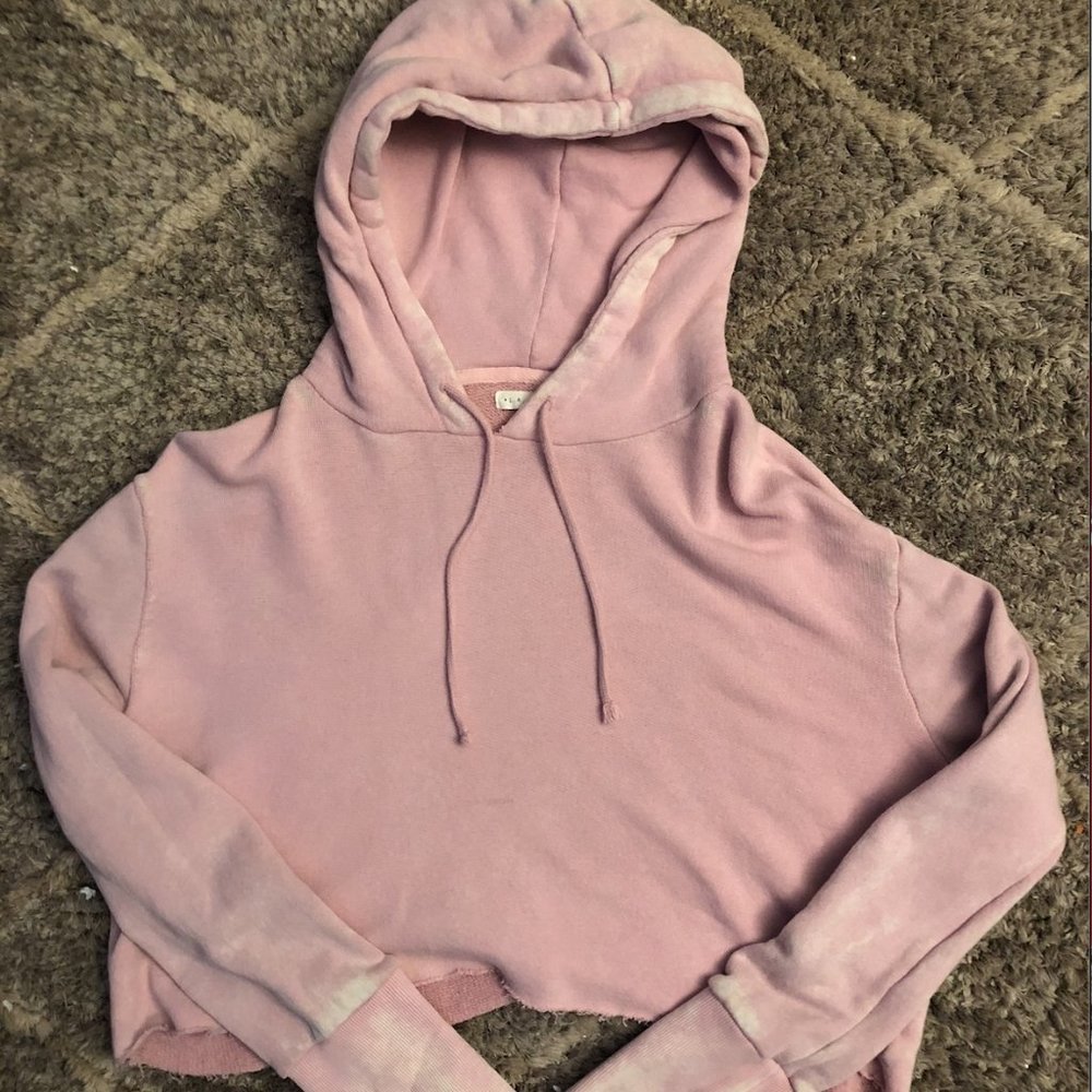 Pacsun pink cropped sweathshirt
